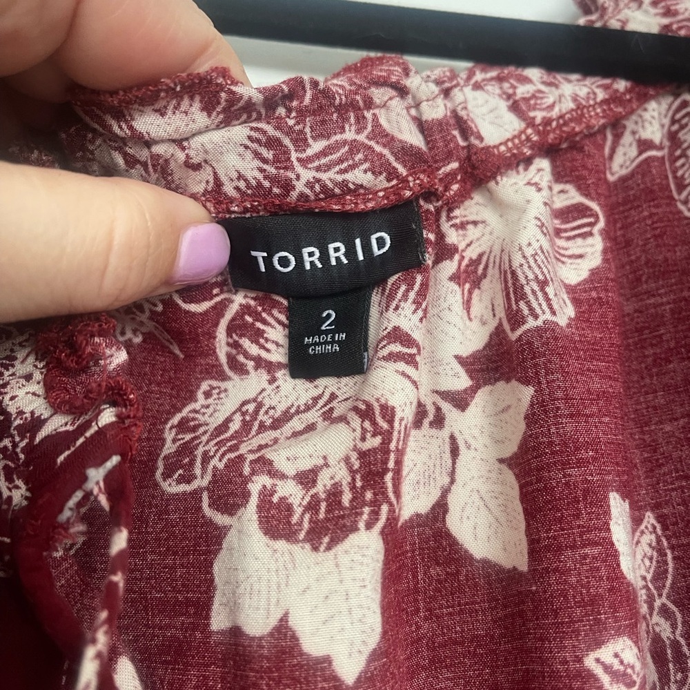 Torrid Burgundy Floral Maxi Dress Sleeveless Tie Neck Size 2 - Picture 7 of 10